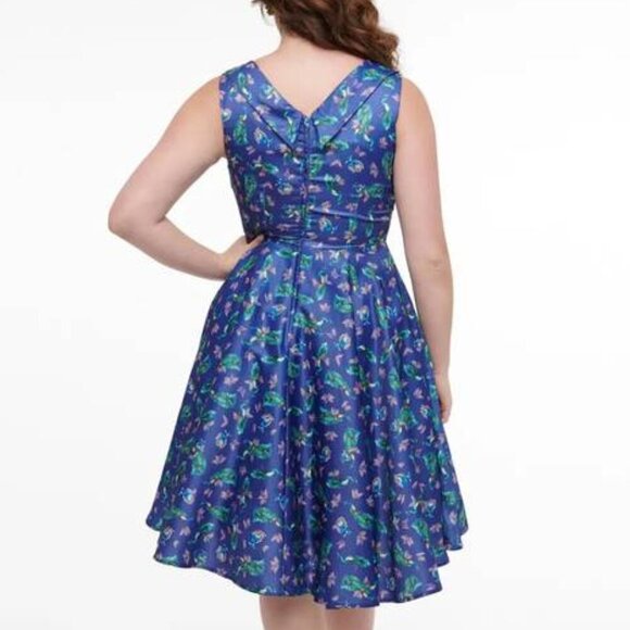 NEW DOLLY AND DOTTY Women's Grace Peacock Pleated Bust Dress Purple - Picture 3 of 11